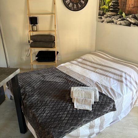 Studio Confortable آنوناي المظهر الخارجي الصورة
