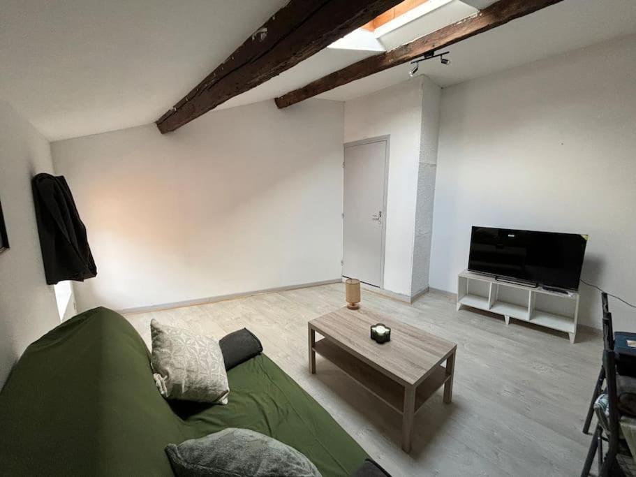 Studio Confortable آنوناي المظهر الخارجي الصورة
